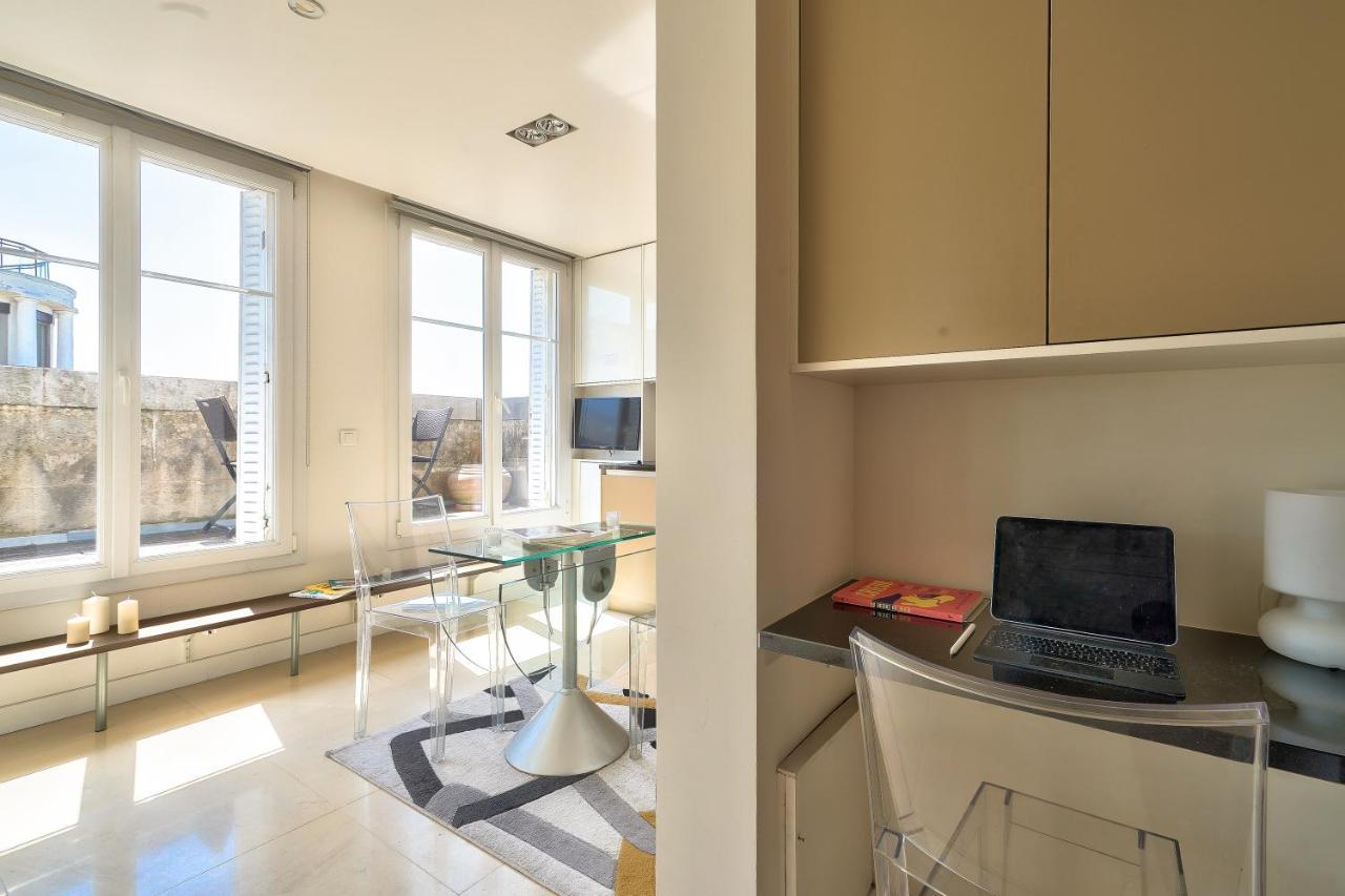 Designed Studio With Ac-Terrasse Vue Tour Eiffel Paris Exterior foto