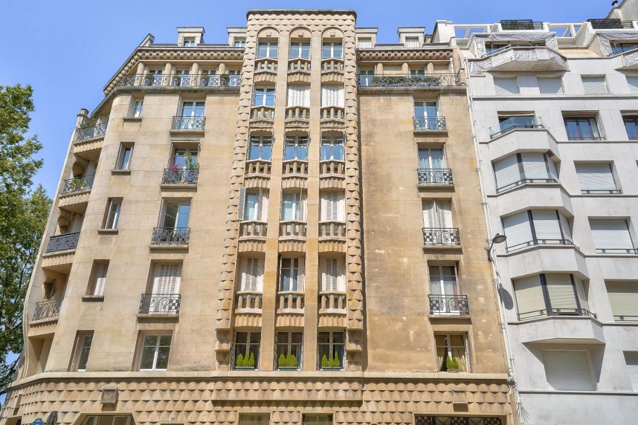 Designed Studio With Ac-Terrasse Vue Tour Eiffel Paris Exterior foto